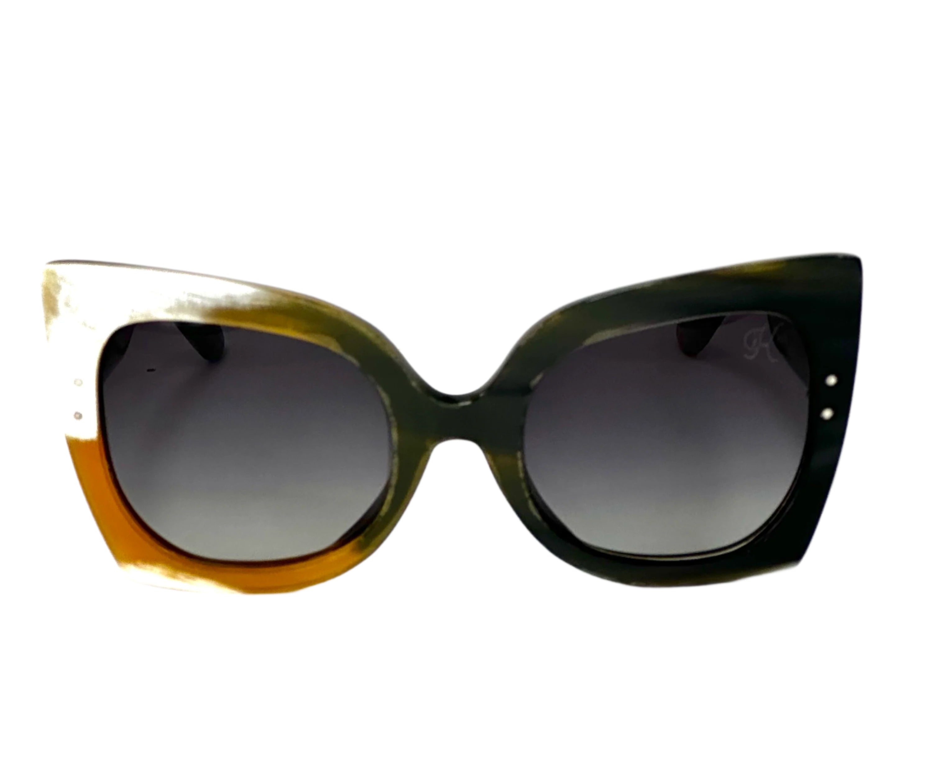 After Party Limited edition genuine horn glasses with grey CR39 lenses - Handcrafted horn frames with spring hinge construction - Grey tint CR39 lenses in exclusive horn eyewear collection - After Party limited edition horn glasses