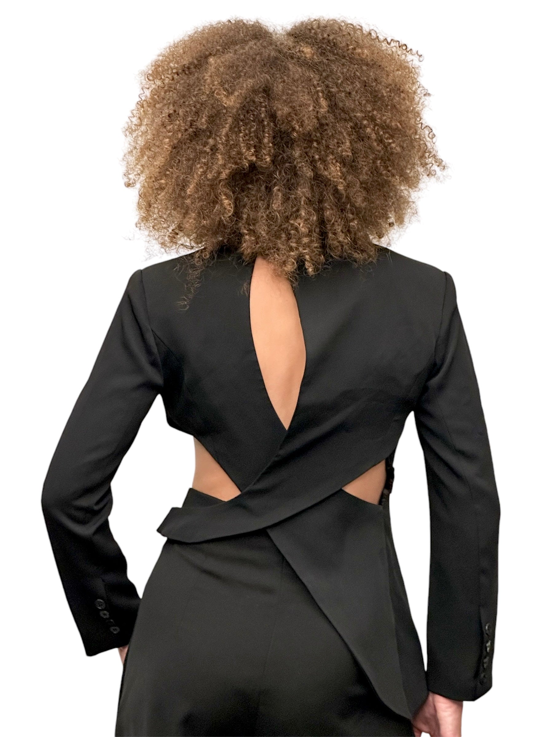 Black blazer with single button, open back - Japanese-inspired black blazer with clean lines and open back feature

