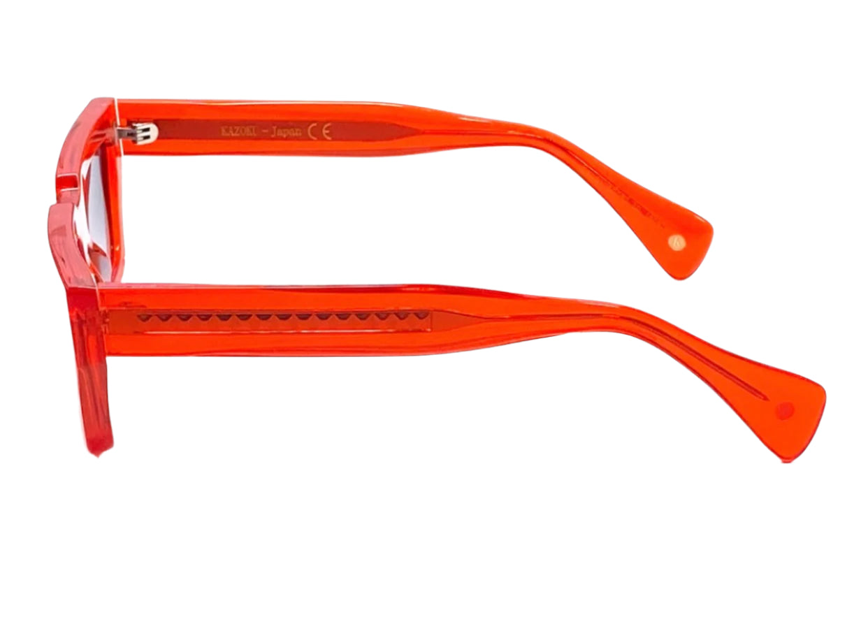 cheap prescription sunglasses -
fendi sunglasses - Back view of BLITZ sunglasses showing curved arms - BLITZ sunglasses hanging on a denim jacket
