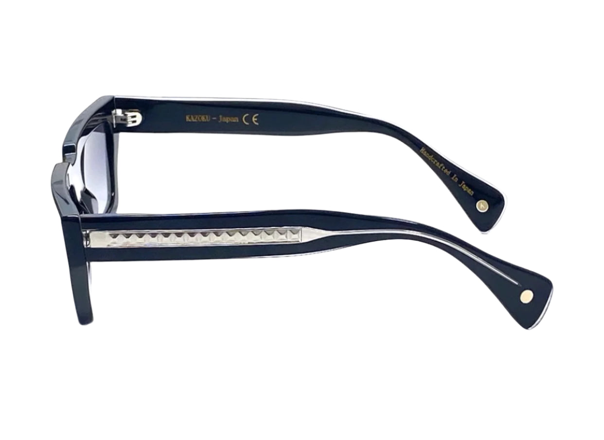 Eye-Catching Sunnies - Sunglass Collection- Optics with Personality - sunglasses lover - BLITZ sunglasses product flat lay from above
