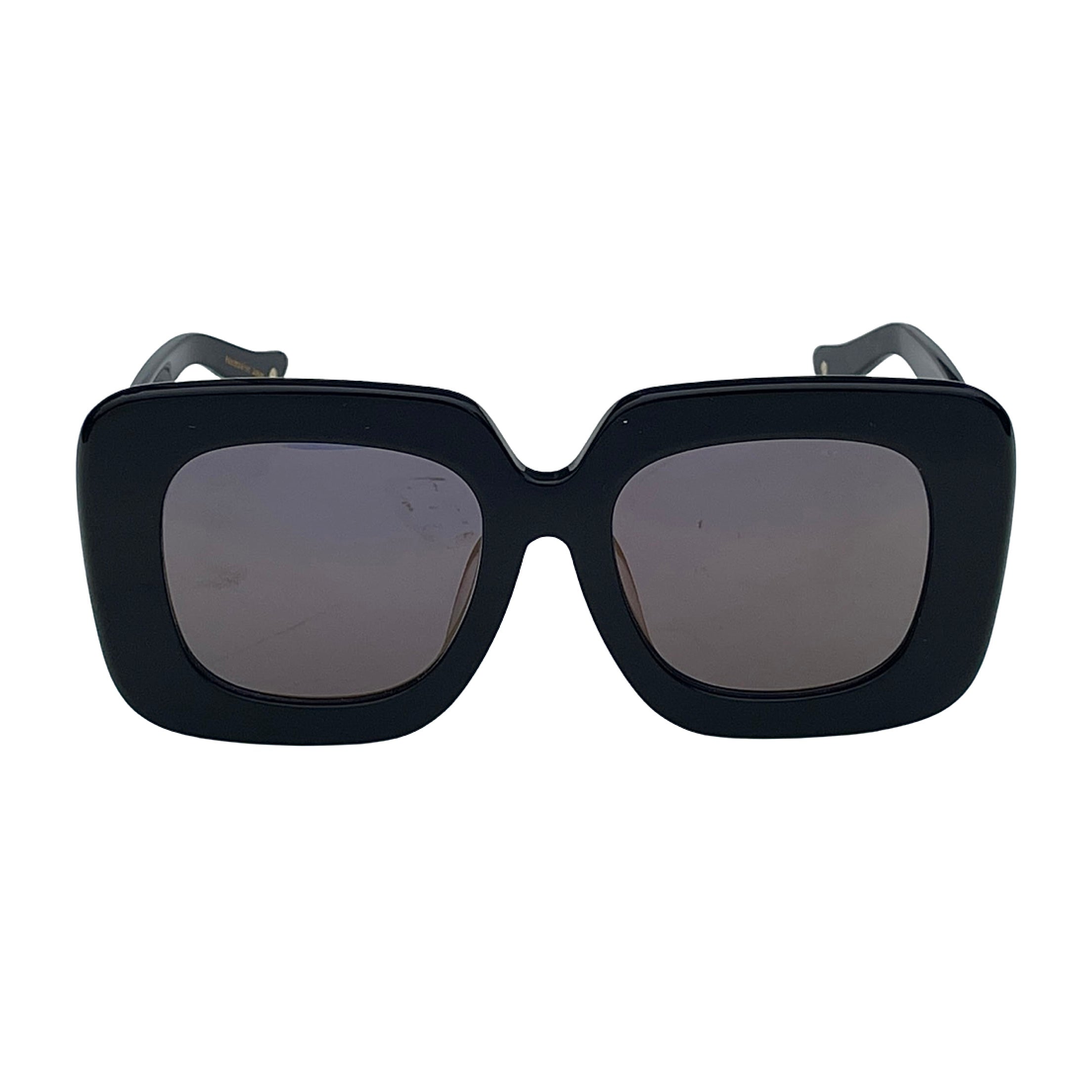 Retro-inspired sunglasses with modern UV protection - Side profile of the stylish Brazen acetate frames