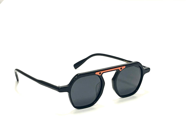 Sunglasses with U Fit Bridge
Premium Polarized Eyewear
Trendy Scratch Resistant Glasses
High-End Sunglasses Frame
