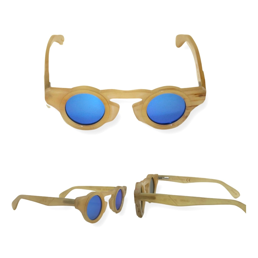 Legend Blue mirror lens horn sunglasses for stylish UV protection - Spring hinge detail on handmade Kazoku Legend horn sunglasses - Premium packaging of Kazoku Legend horn sunglasses – unboxing style.

