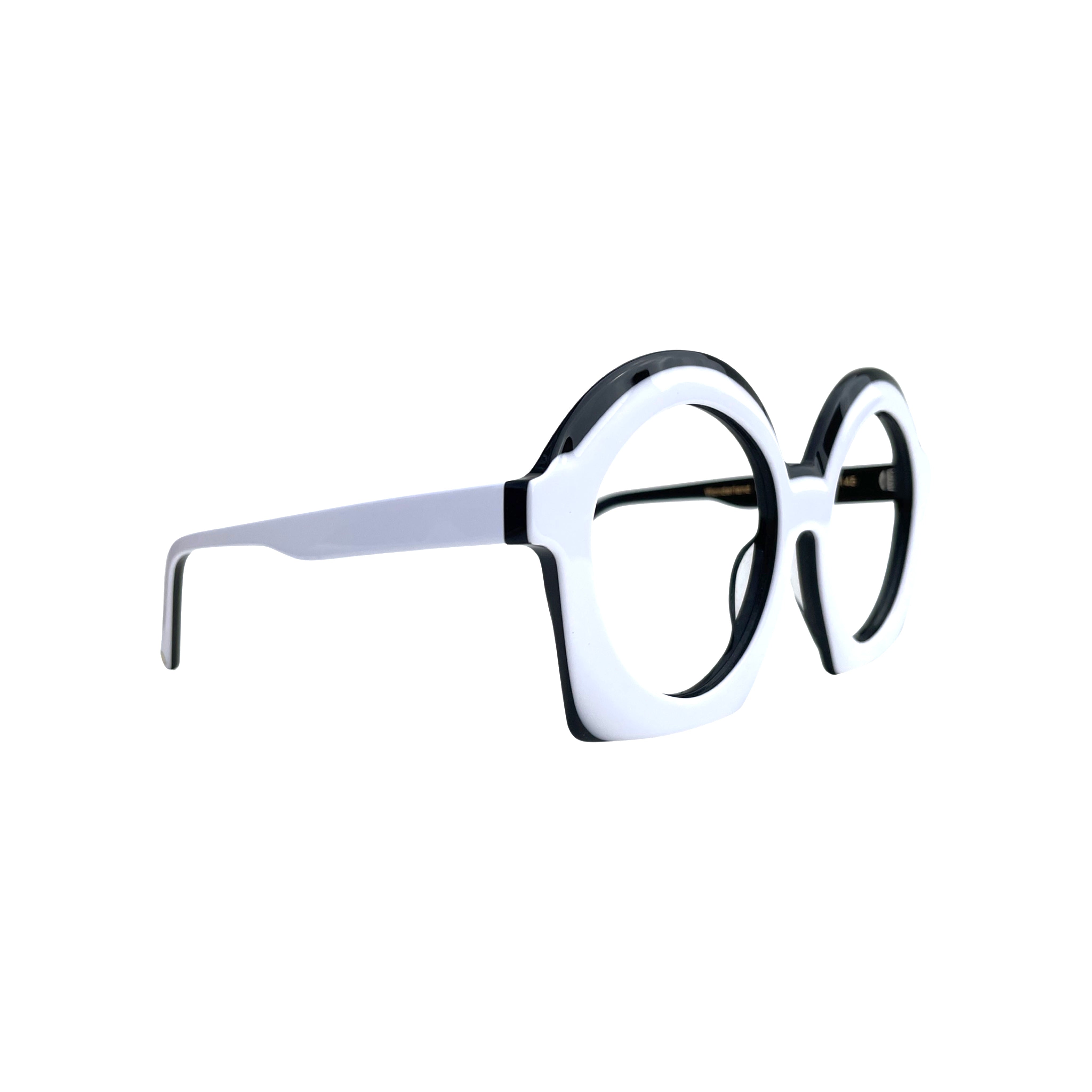 Wonderland Polycarbonate Lenses for Clear Vision - Packaging for Kazoku Lunettes Wonderland Eyewear