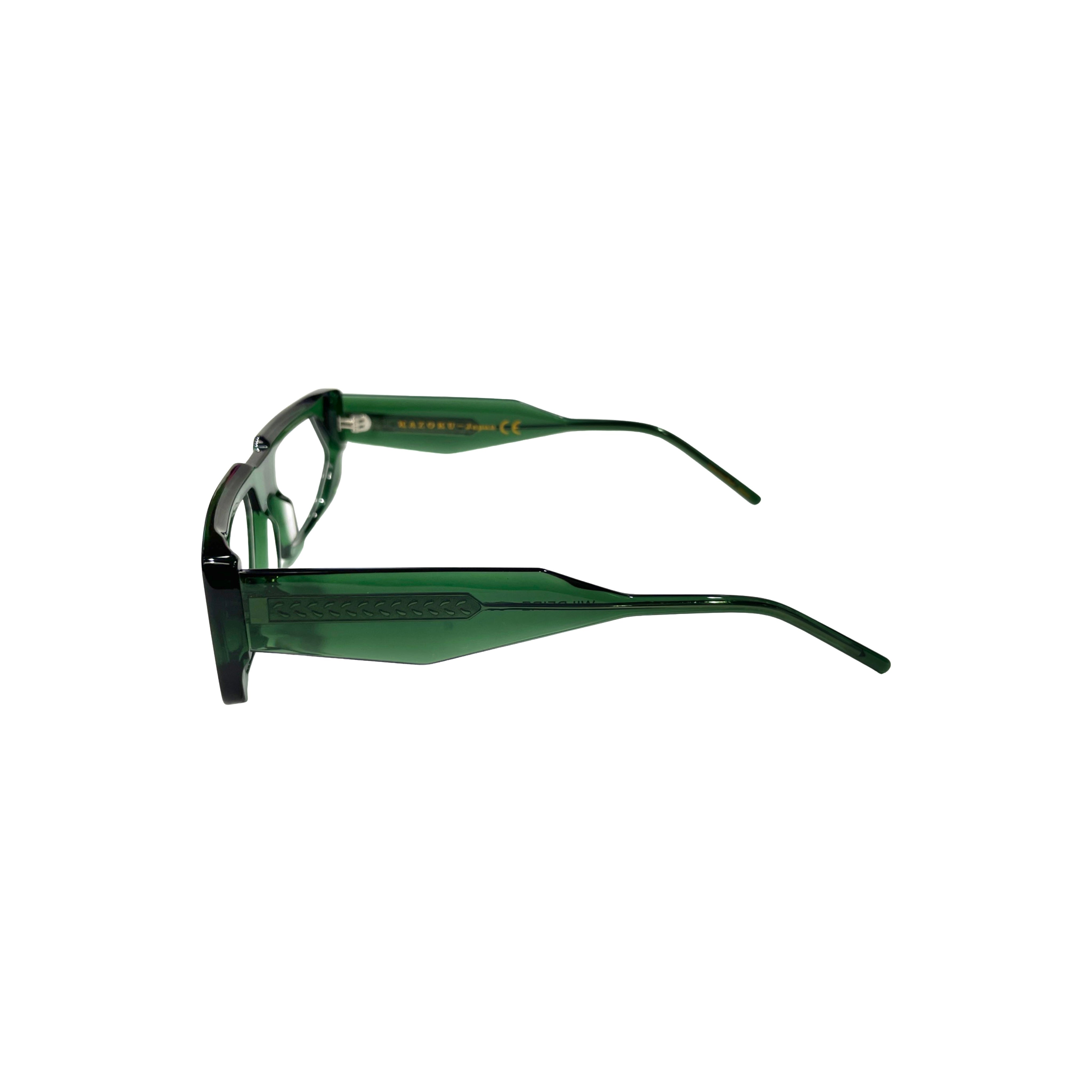 Bold clear glasses that make a statement without tinted lenses - CR39 lenses offer full UV protection in a bold, contemporary design